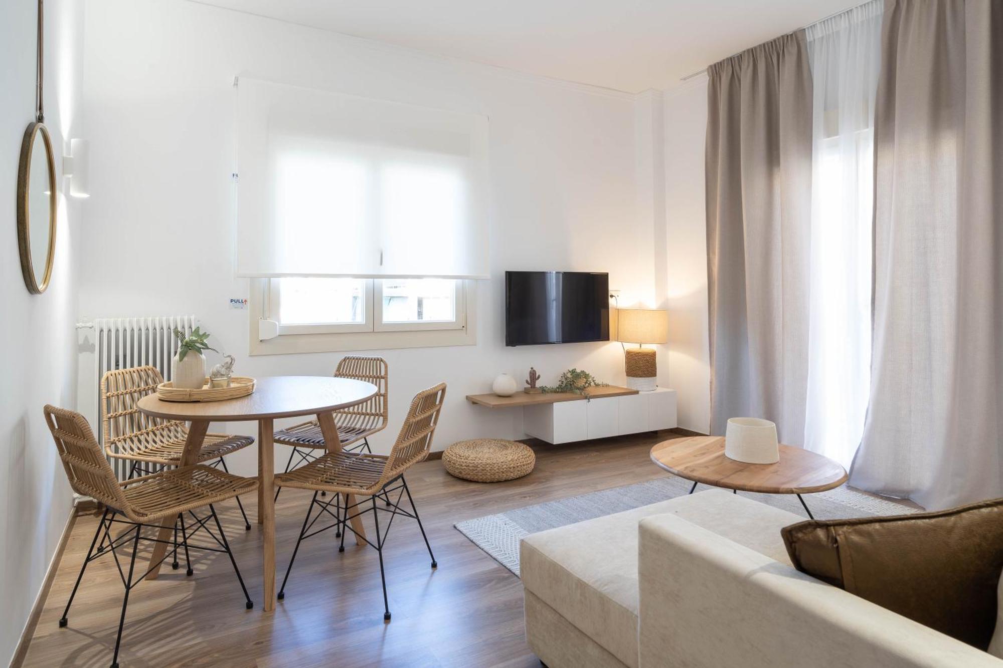 Urban Boho Apartment In Koukaki Athens Exterior photo